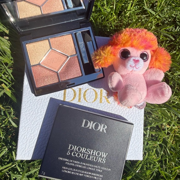 Dior 5 Couleurs Eyeshadow Palette 743 Rose Tulle , toy not included🫶 Brand  new